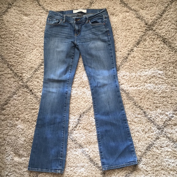 Abercrombie & Fitch boot cut jeans - Picture 2 of 4
